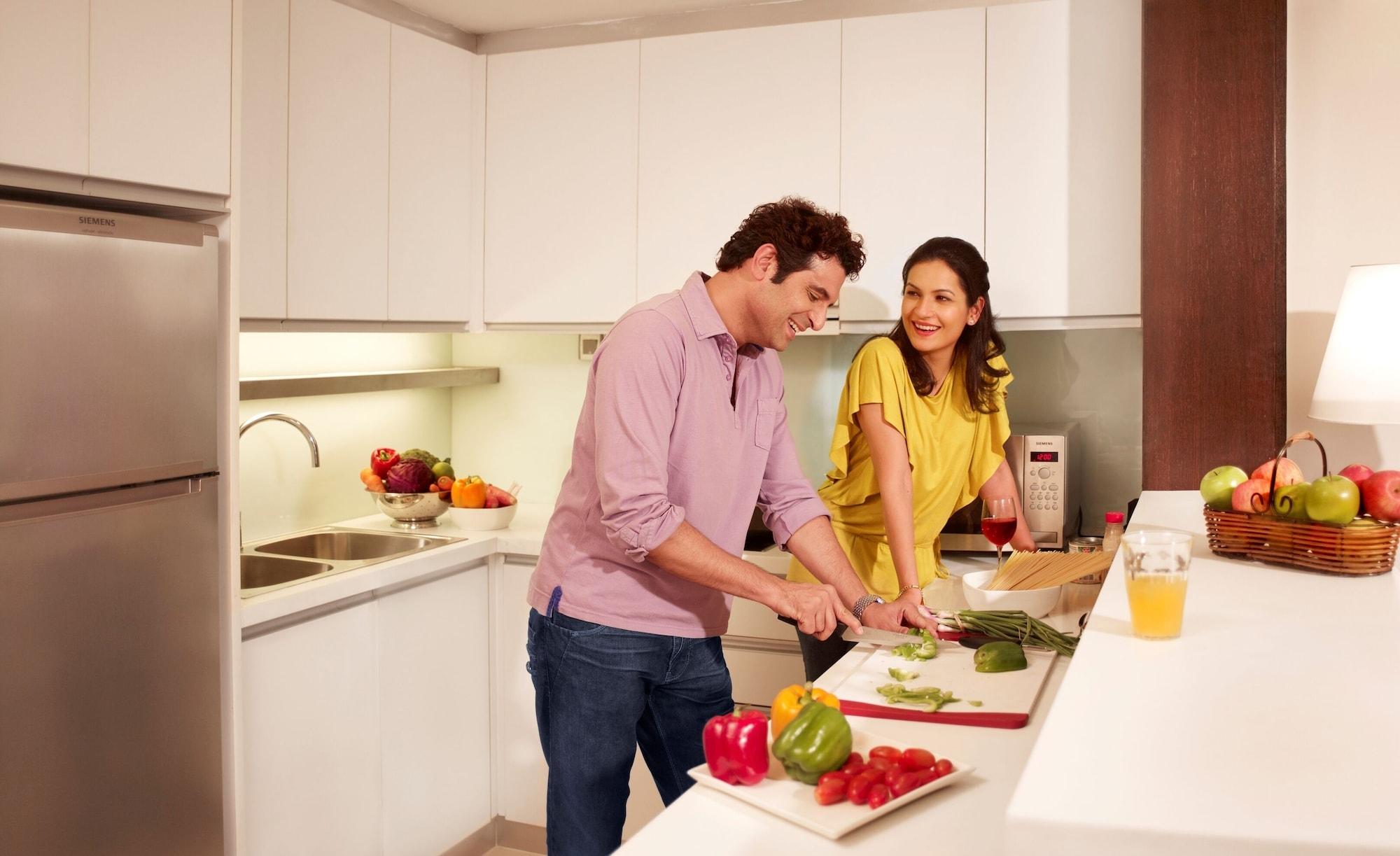 Somerset Greenways Apartment